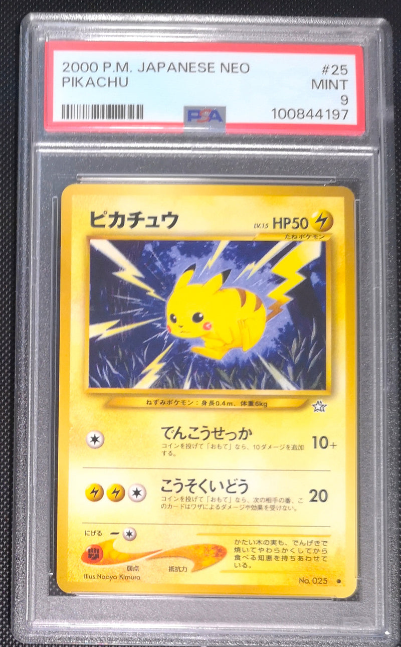 Carte Pokémon Neo Genesis 025 Pikachu PSA9